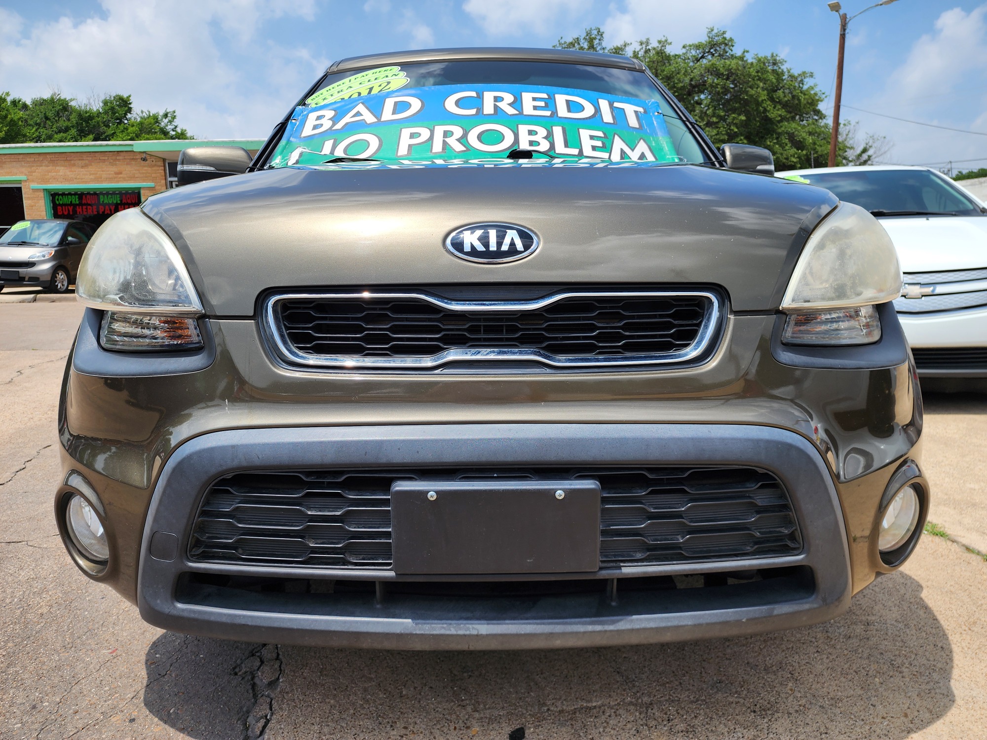 2012 BROWN Kia Soul ! (KNDJT2A67C7) with an 2.0L L4 DOHC 16V engine, AUTO transmission, located at 2660 S.Garland Avenue, Garland, TX, 75041, (469) 298-3118, 32.885387, -96.656776 - Welcome to DallasAutos4Less, one of the Premier BUY HERE PAY HERE Dealers in the North Dallas Area. We specialize in financing to people with NO CREDIT or BAD CREDIT. We need proof of income, proof of residence, and a ID. Come buy your new car from us today!! This is a very well cared for 201 - Photo #8